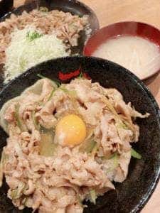 伝説のすた丼屋 八王子東浅川店