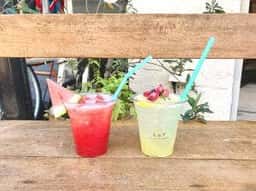 LoY fresh juice&sandwiches