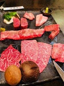 焼肉 箕輪亭
