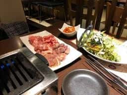 黒毛和牛と焼肉食べ放題 牛丸 渋谷店