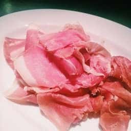 炭火バルとりびぃーの