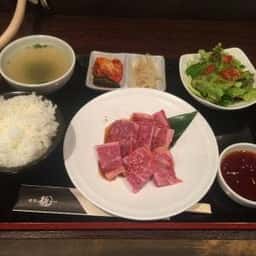 焼肉 龍