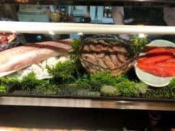近海活魚料理 酒物語