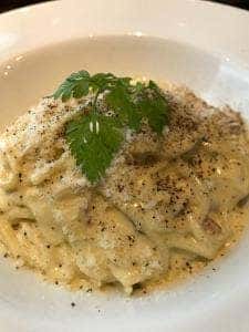 イタリア料理と自然派ワイン Lugol