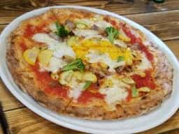 ピッツェリア マキノ