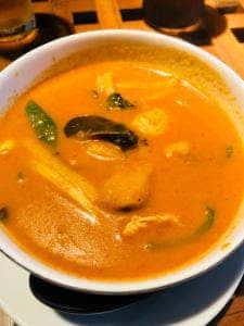 クワン チャイ 三宮店