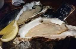 オイスターストーリー 牡蠣亭