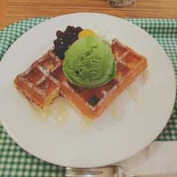 カフェ メディオ 池袋店