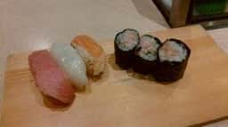 寿司 魚がし日本一 エミオ田無店