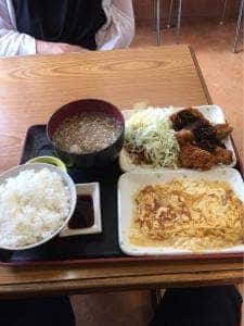 にしな
