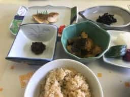 お食事処 夕鶴