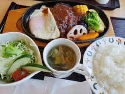 稲葉山カフェレストラン