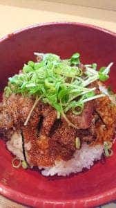 ローストビーフ丼 いがらし