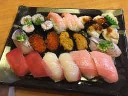 ちよだ鮨 南越谷店