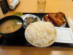 半田屋 サッポロファクトリー前店