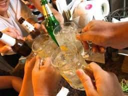 メー・トンロー