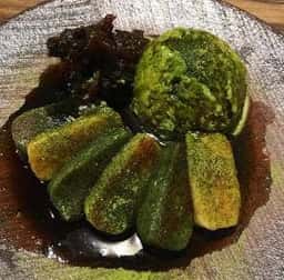 和鉄板ぞろんぱ柳馬六角店