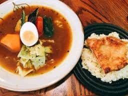 沖縄黒糖カレーの店 あじとや 北谷店