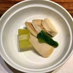 鮨菜旬炉料理 笑和