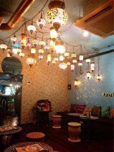 TROPICAL LOUNGE
