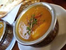 本格カレー&ナン White Tika