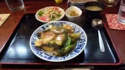 くいもんや 一歩