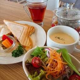 cafe & cake 穂っと穂っと