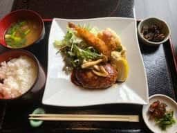しゃぶ・かつ あじくら