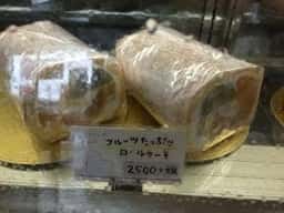 ララ洋菓子萩店