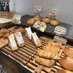 ベーカリー ワタナベ