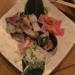 囲炉裏バー KP