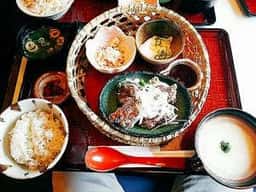 ご飯ととろろ とろ麦 リノアス八尾店