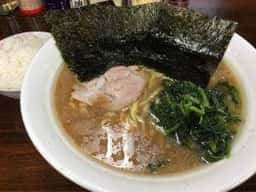 横浜家系ラーメン のぶ家