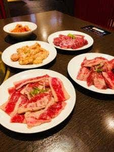 焼肉 オモニ