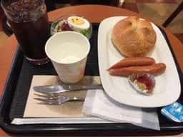 カフェ・ベローチェ 横浜駅西口店