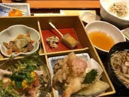 家族亭 阪急山田店