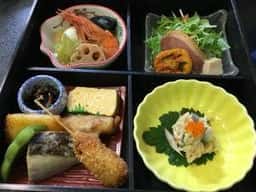 湯坂温泉郷 ホテル賀茂川荘