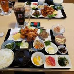 一番星カフェ&居酒屋