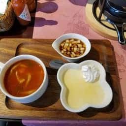 クローバー・テーブル