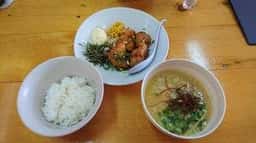 秋田鶏白湯らーめん 麺屋 一布
