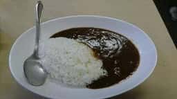 とんこつラーメン専門店 まる勝