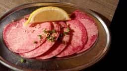 豚ホルモン 我那覇焼肉店