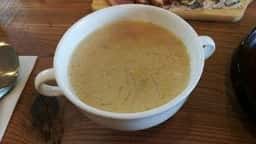 share cafe おおきな木で