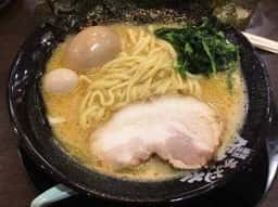 横浜家系ラーメン 町田商店 城山店