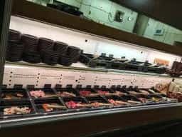 バイキング左近 オーストリート紀ノ川店