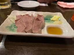 ともや