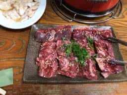 炭火ホルモン焼 松楽