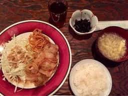 石蕗の舎