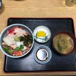 ファミリー割烹 ゆたか