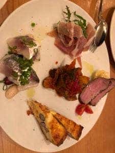 オヴェストイゾラ